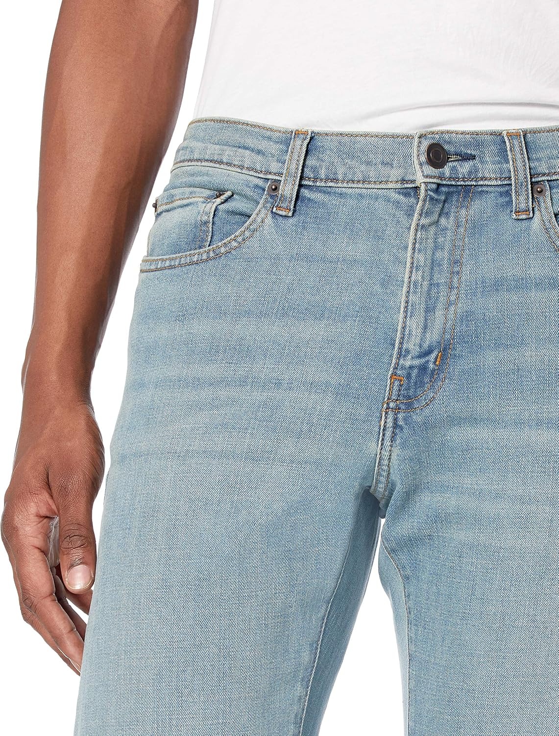 image:imageAmazon Essentials Mens StraightFit Stretch Jean LightStretch DenimLight Blue Vintage