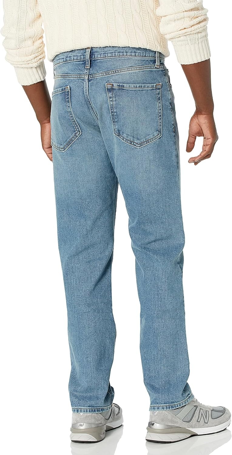 image:imageAmazon Essentials Mens StraightFit Stretch Jean LightStretch DenimLight Wash