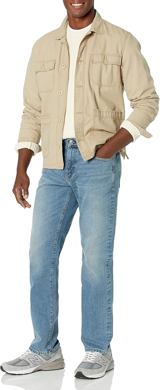 image:imageAmazon Essentials Mens StraightFit Stretch Jean LightStretch DenimLight Wash