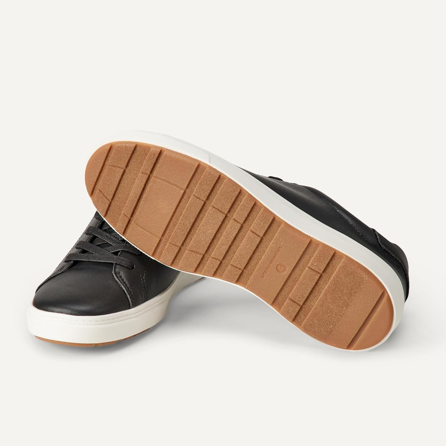 image:imageAmazon Essentials Unisex Kids Low Top Classic Sneakers for Boys and GirlsBlack
