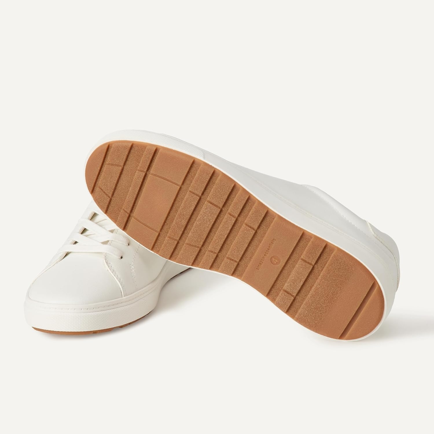 image:imageAmazon Essentials Unisex Kids Low Top Classic Sneakers for Boys and GirlsWhite