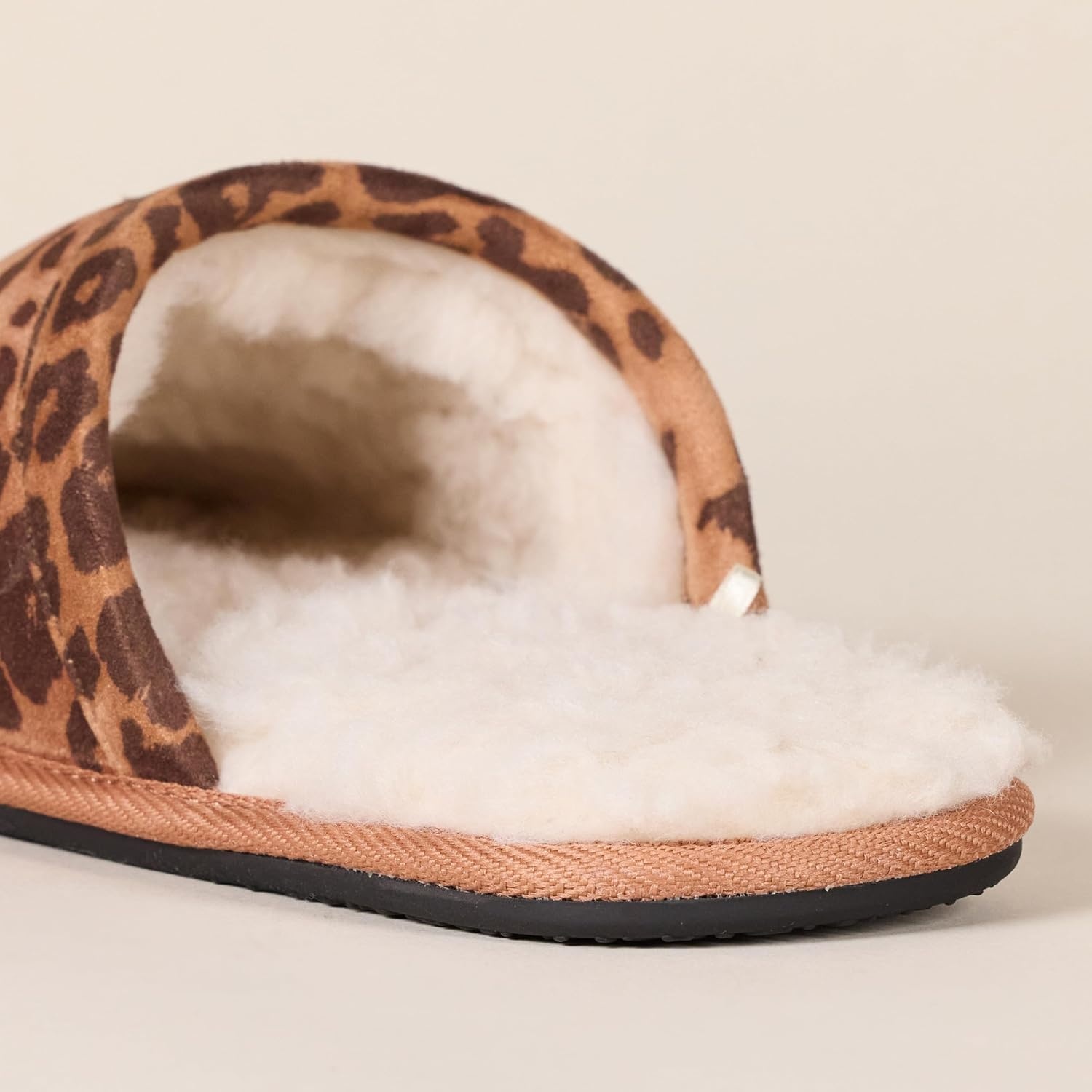 image:imageAmazon Essentials Womens Cozy Slippers with Faux Fur Lining NonSlip Indoor Outdoor House ShoesRose Leopard