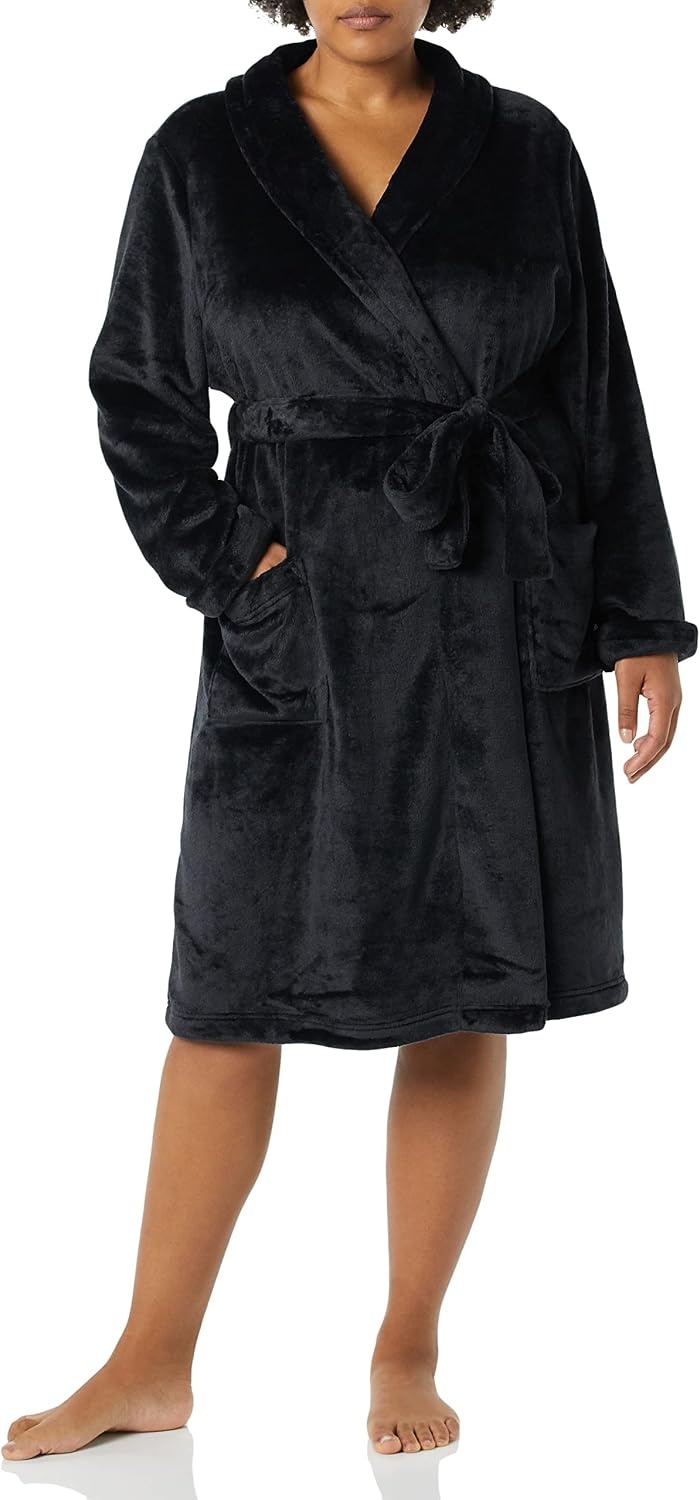 image:imageAmazon Essentials Womens MidLength Plush Bath Robe Loungewear Available in Plus SizeBlack