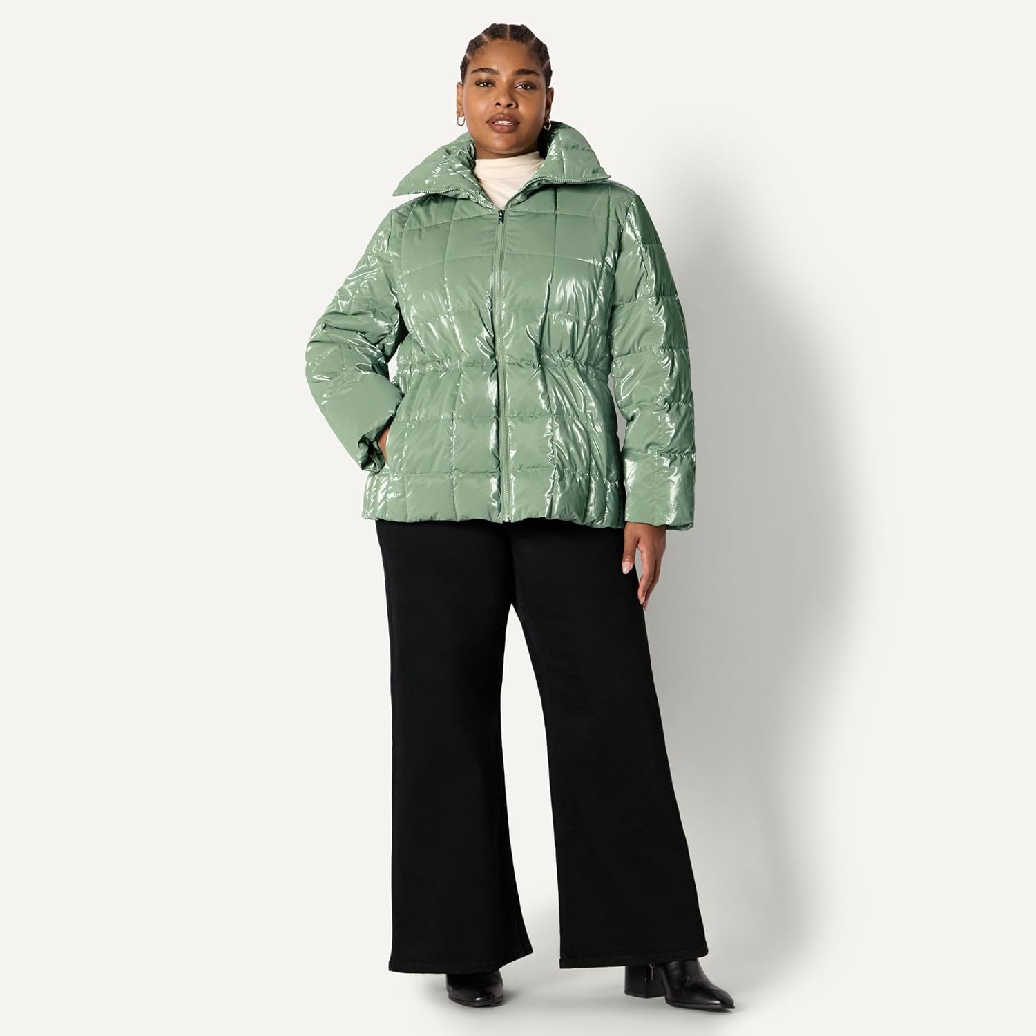 image:imageAmazon Essentials Womens OversizedFit Square Quilted Puffer Jacket with Adjustable Waist Zip Front Side PocketsDark Sage Green