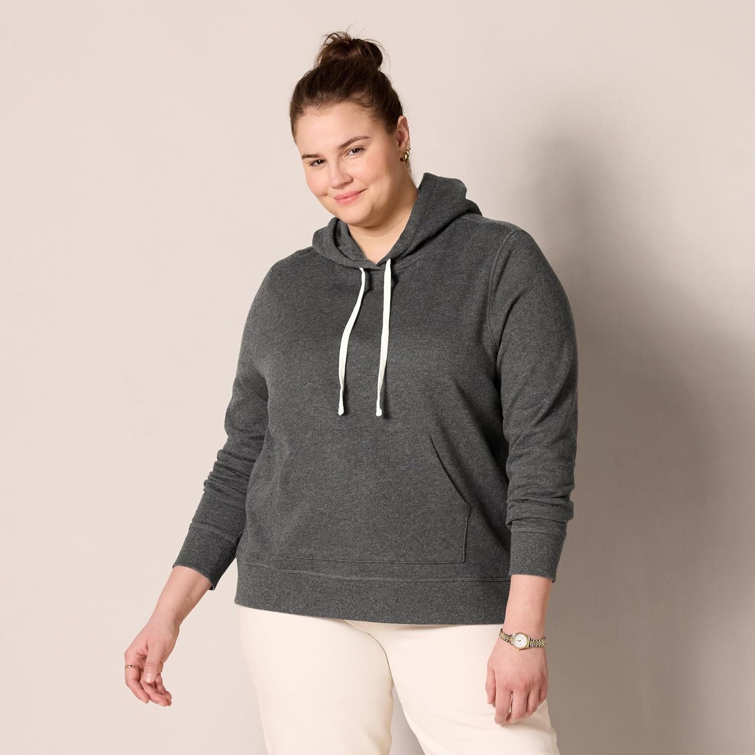 image:imageAmazon Essentials Womens RegularFit Midweight Fleece Pullover Hoodie with Kangaroo Pocket Available in Plus SizeCharocoal Heather