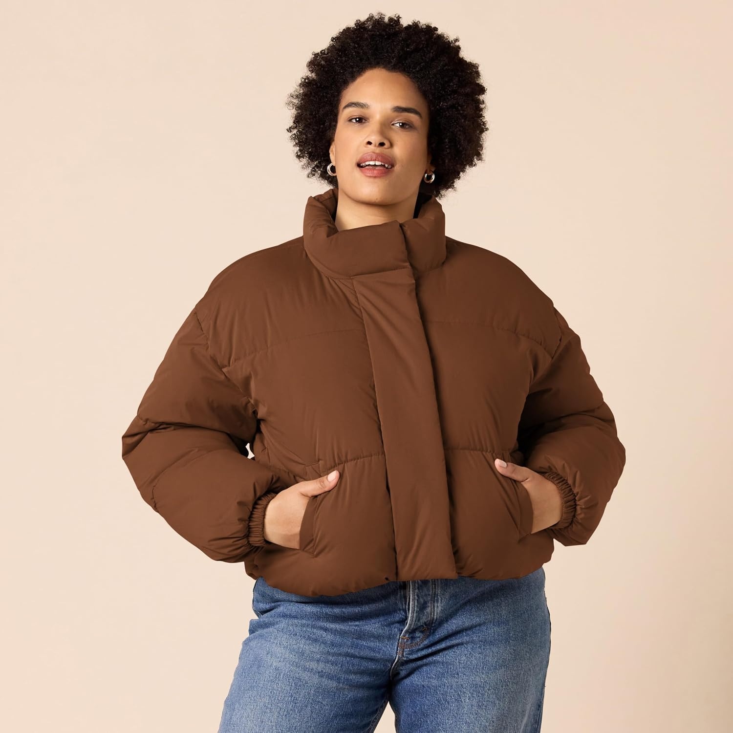 image:imageAmazon Essentials Womens Relaxed Fit Cropped FullZip Puffer Jacket with Snap Closure Quilted Matte or Sherpa FleeceDeep Brown