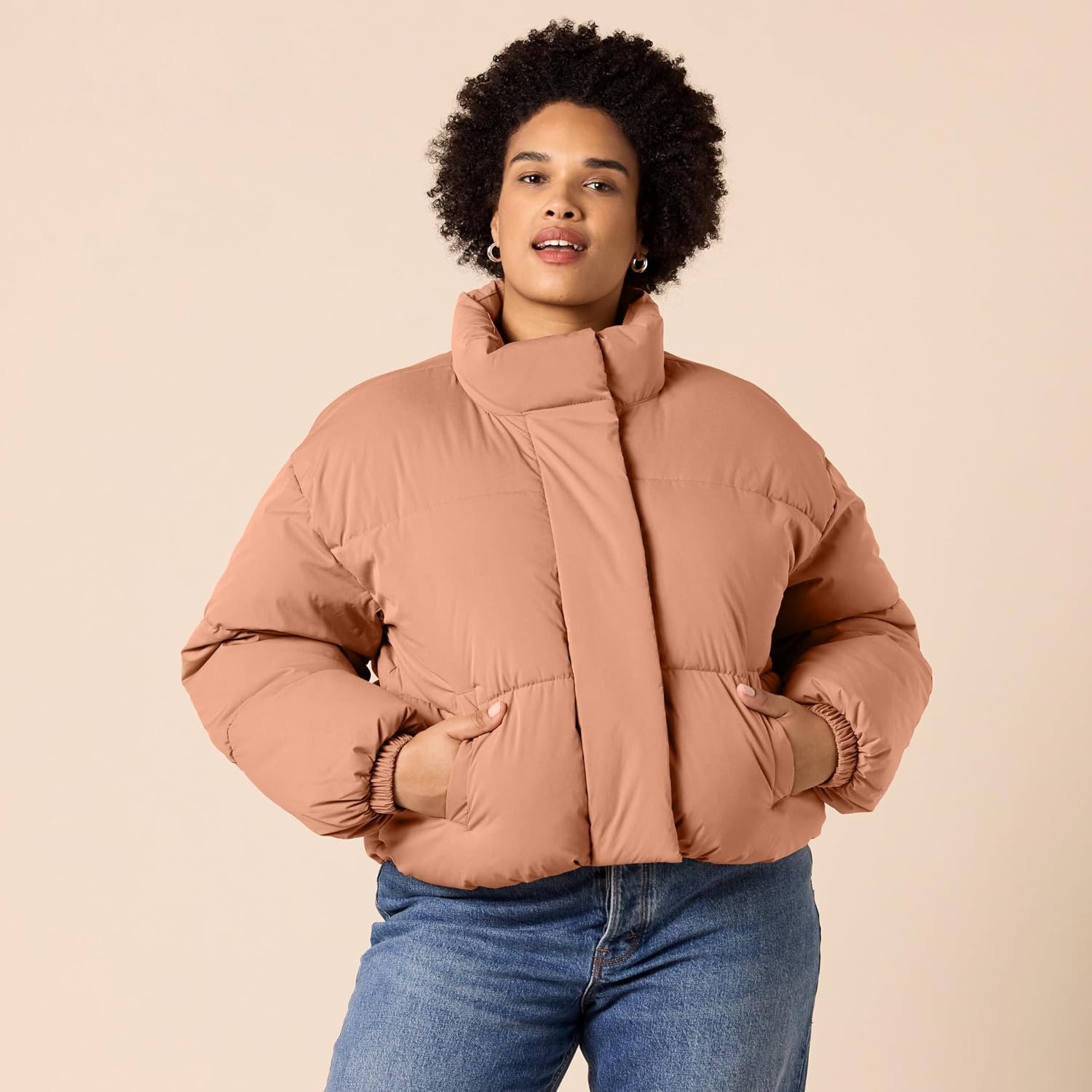 image:imageAmazon Essentials Womens Relaxed Fit Cropped FullZip Puffer Jacket with Snap Closure Quilted Matte or Sherpa FleeceLight Brown