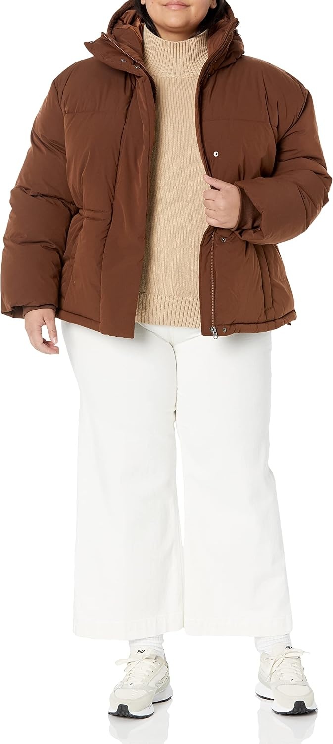 image:imageAmazon Essentials Womens Short Waisted Puffer Jacket Available in Plus SizeDeep Brown