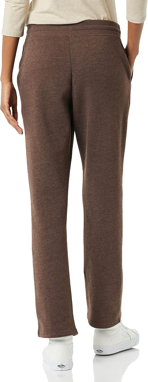 image:imageAmazon Essentials Womens Straight Leg Fleece Sweatpants with Drawstring Available in Plus SizeChocolate Heather