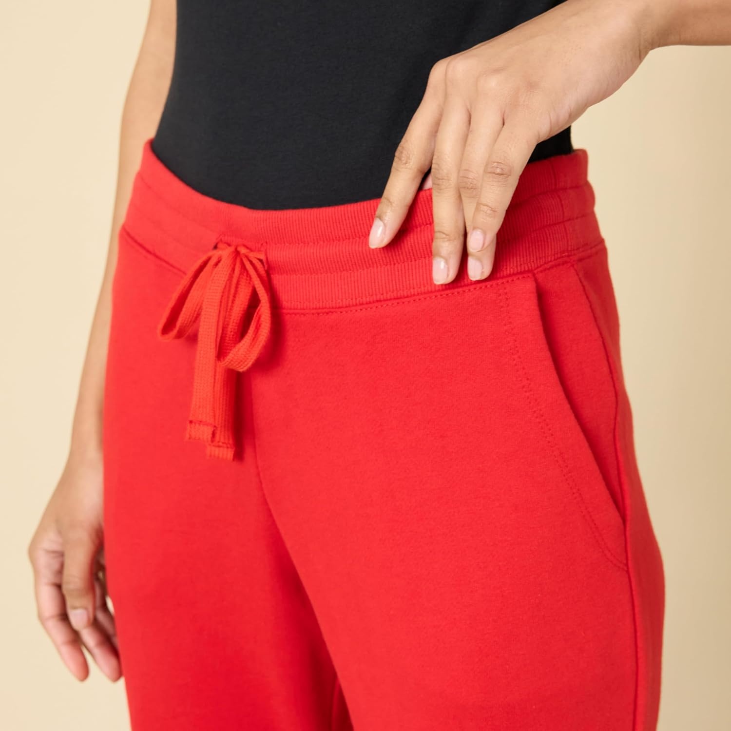 image:imageAmazon Essentials Womens Straight Leg Fleece Sweatpants with Drawstring Available in Plus SizeRed