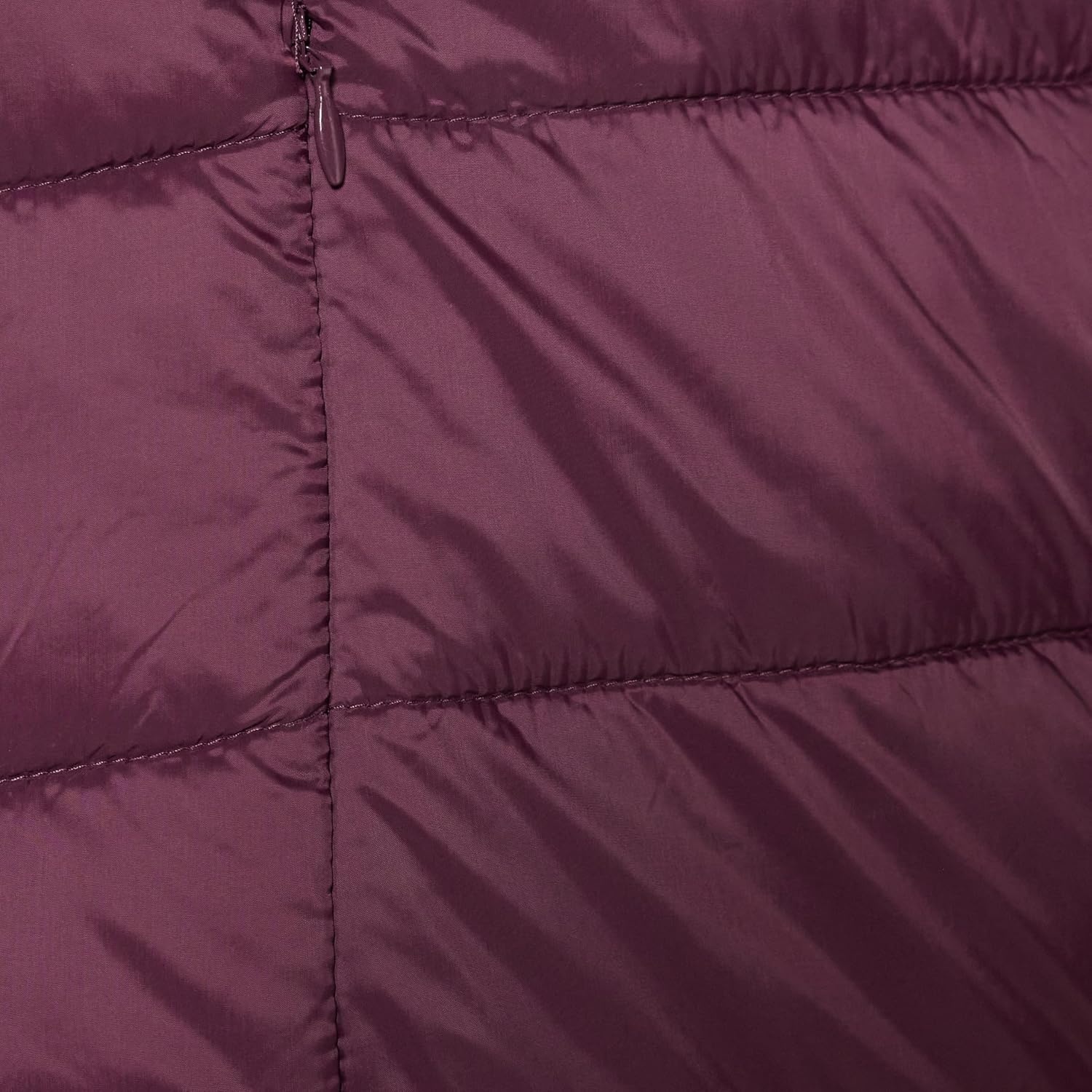 image:imageAmazon Essentials womens Lightweight WaterResistant Packable Hooded Puffer Coat Available in Plus SizeBurgundy