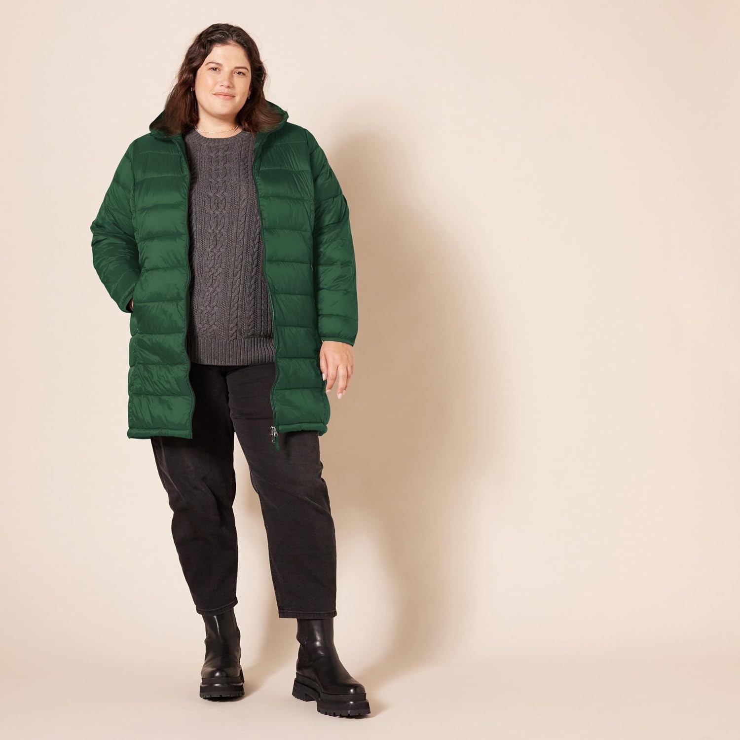 image:imageAmazon Essentials womens Lightweight WaterResistant Packable Hooded Puffer Coat Available in Plus SizeDark Green