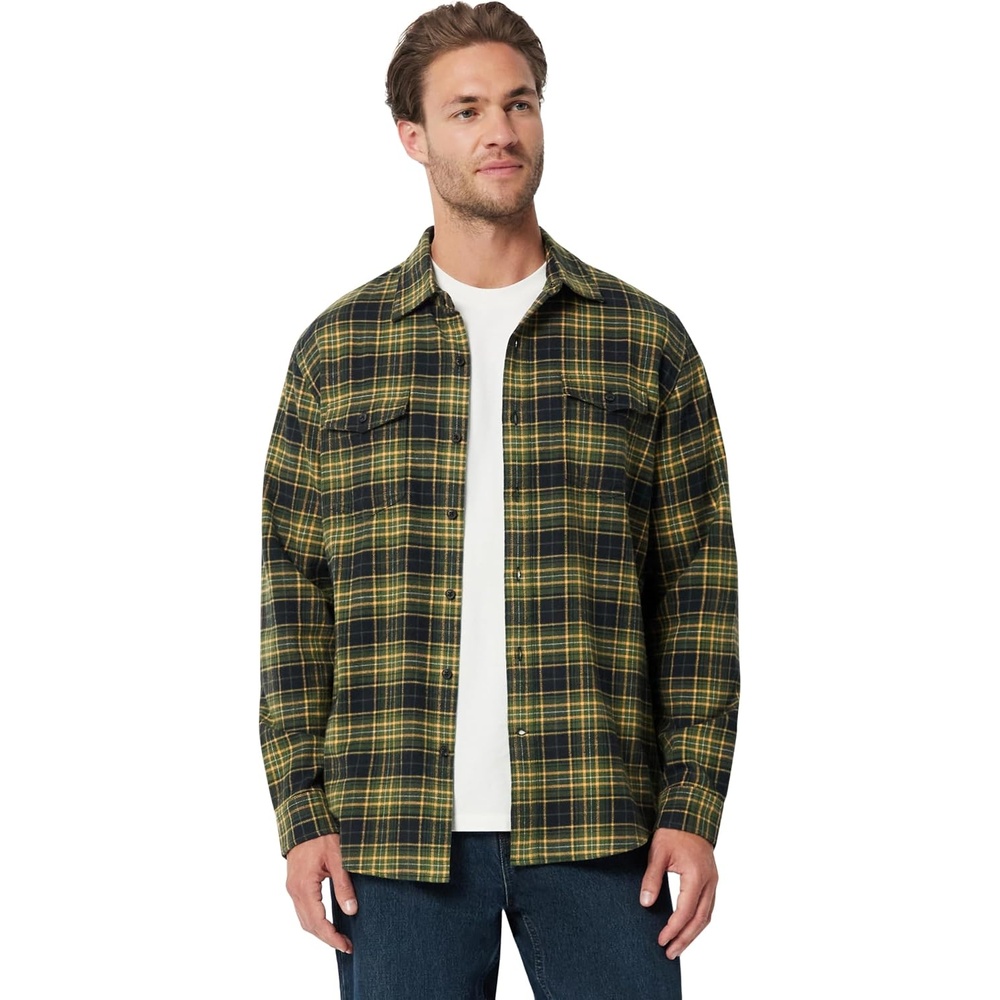 image:imageAmazon Essentials Mens RegularFit LongSleeve Flannel Casual Shirt TwoPocketDark Olive Plaid