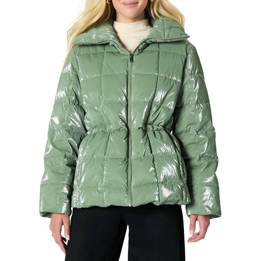 image:imageAmazon Essentials Womens OversizedFit Square Quilted Puffer Jacket with Adjustable Waist Zip Front Side PocketsDark Sage Green
