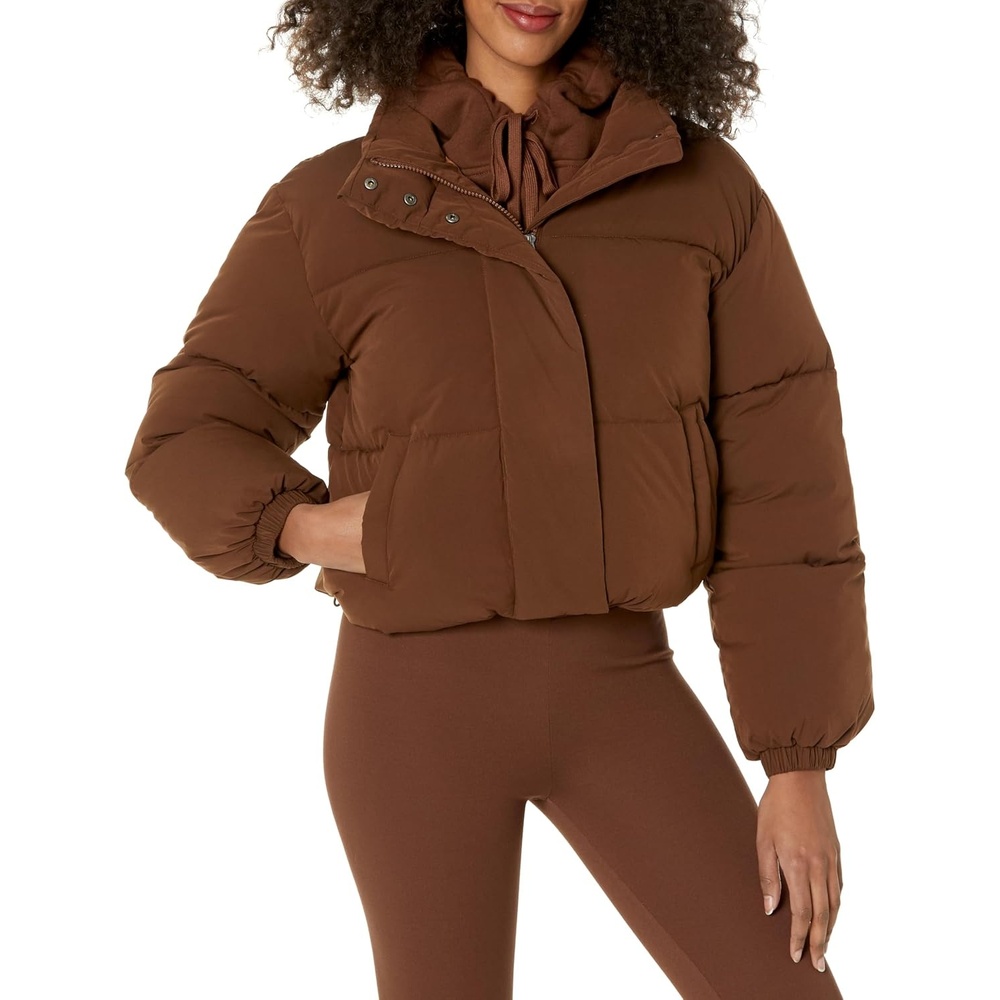 image:imageAmazon Essentials Womens Relaxed Fit Cropped FullZip Puffer Jacket with Snap Closure Quilted Matte or Sherpa FleeceDeep Brown