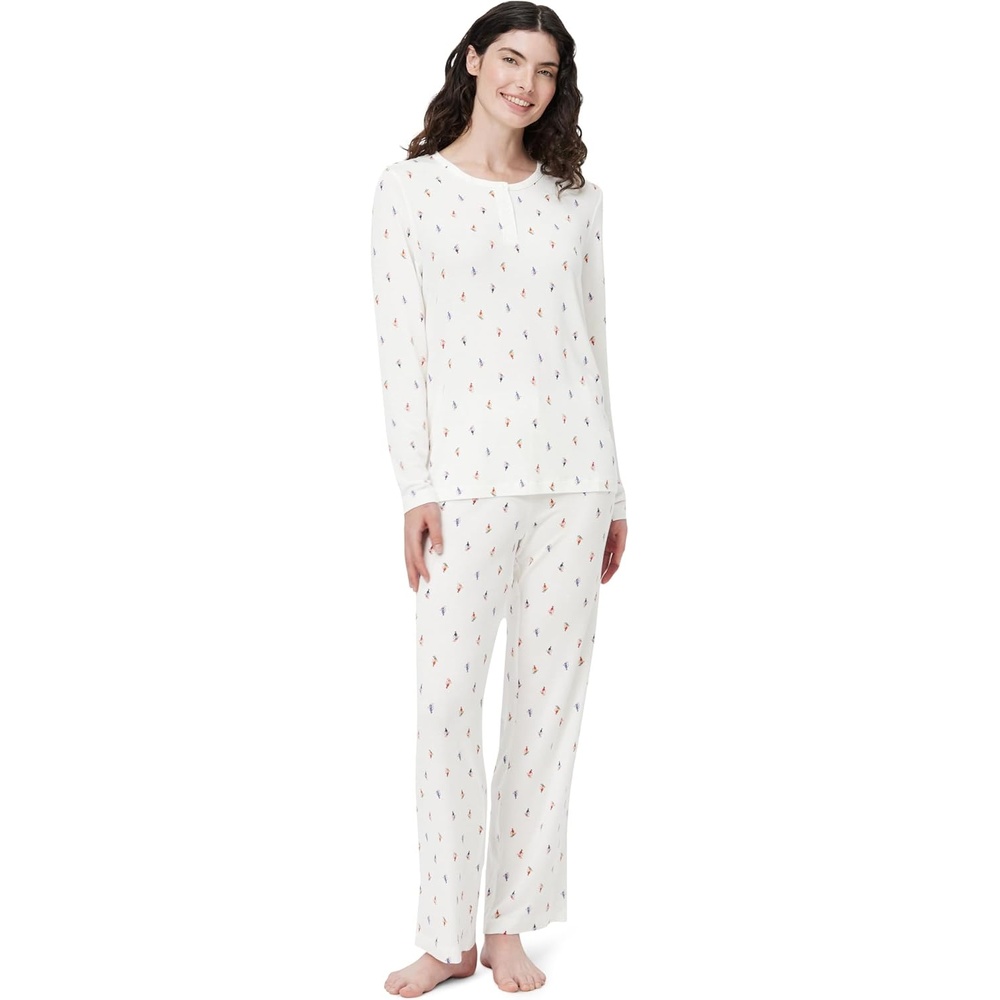 image:imageAmazon Essentials x Sofia Grainge Womens Long Sleeve Henley Pajama SetIvory Skier