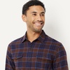Amazon Essentials Men’s Slim-Fit Flannel Long-Sleeve Button Down Shirt, Two-Pocket, 100% Cotton, Plaid(Navy Chocolate Plaid)