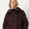 Amazon Essentials Women’s Oversized-Fit Square Quilted Puffer Jacket with Adjustable Waist, Zip Front, Side Pockets(Dark Maroon)