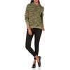 Amazon Essentials Women’s Regular-Fit Midweight Fleece Pullover Hoodie with Kangaroo Pocket (Available in Plus Size)(Green Camo)