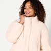 Amazon Essentials Women’s Relaxed Fit Cropped Full-Zip Puffer Jacket with Snap Closure, Quilted Matte or Sherpa Fleece(Cream Teddy Sherpa)