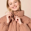 Amazon Essentials Women’s Relaxed Fit Cropped Full-Zip Puffer Jacket with Snap Closure, Quilted Matte or Sherpa Fleece(Light Brown)