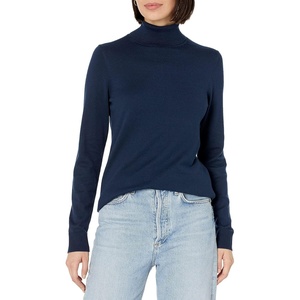 Amazon Essentials Women’s Classic-Fit Lightweight Long-Sleeve Turtleneck Sweater(Navy)