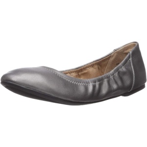 Amazon Essentials Women’s Comfortable Round Toe Ballet Flats, Cushioned Memory Foam(Metallic Silver)