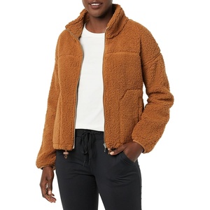 Amazon Essentials Women’s Long Sleeve Fleece Zip-Up Sherpa Lined Jacket with Stand Neck(Dark Tan)