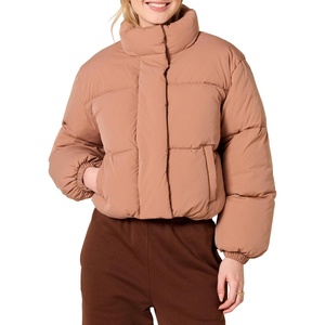 Amazon Essentials Women’s Relaxed Fit Cropped Full-Zip Puffer Jacket with Snap Closure, Quilted Matte or Sherpa Fleece(Light Brown)