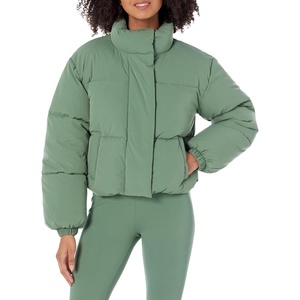 Amazon Essentials Women’s Relaxed Fit Cropped Full-Zip Puffer Jacket with Snap Closure, Quilted Matte or Sherpa Fleece(Sage Green)