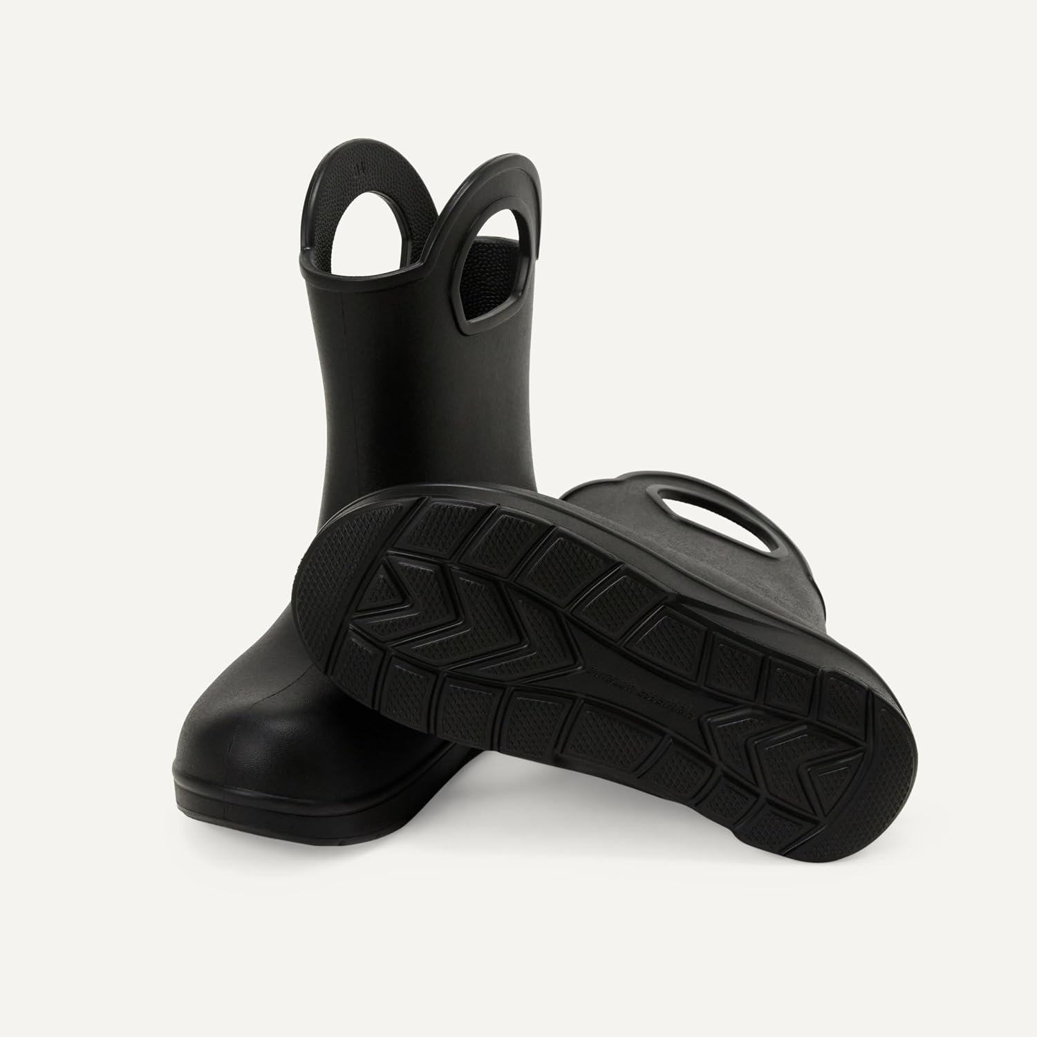 image:imageAmazon Essentials Unisex Kids Lightweight Rain Boot with HandlesBlack