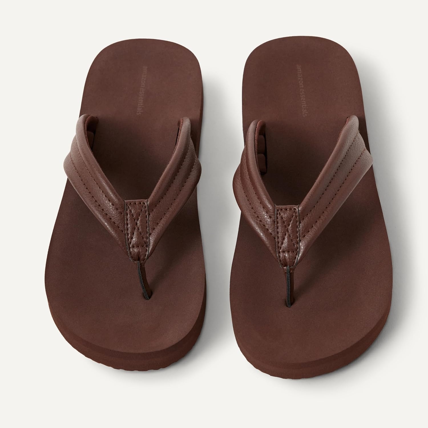 image:imageAmazon Essentials Unisex Kids Thong Flip Flop for Boys and GirlsBrown